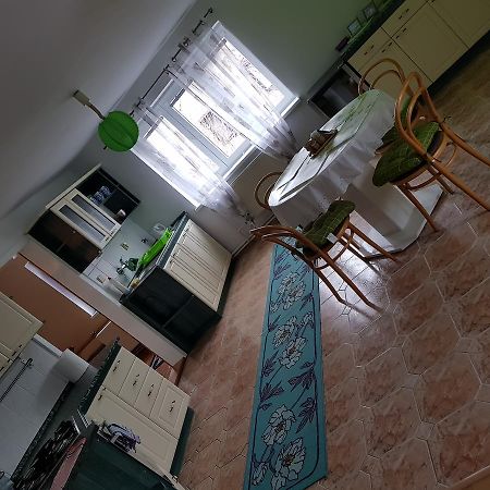 Restaurace U Marty Otel Dubí Dış mekan fotoğraf