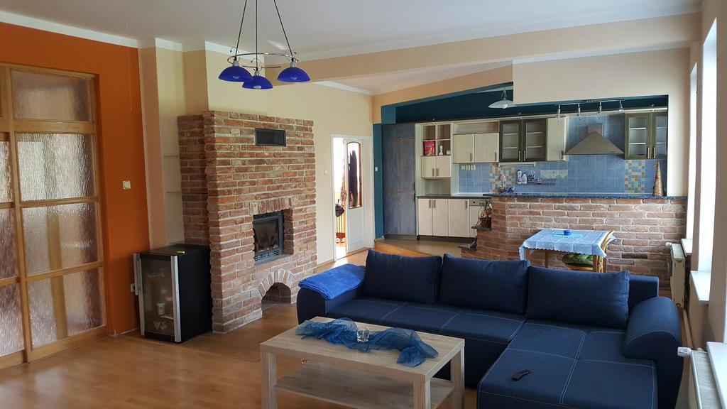 Restaurace U Marty Otel Dubí Dış mekan fotoğraf