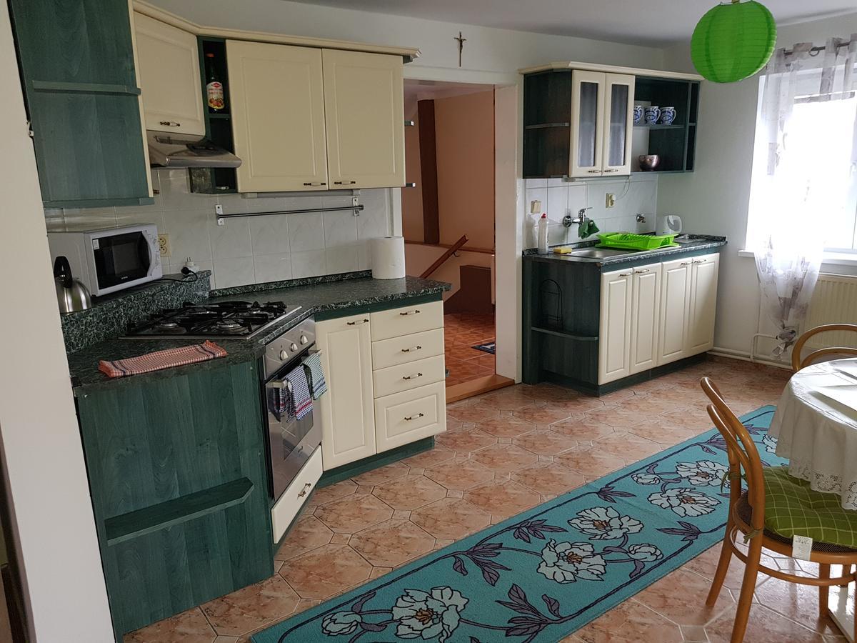 Restaurace U Marty Otel Dubí Dış mekan fotoğraf